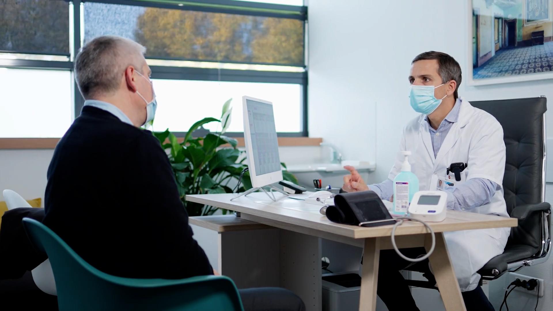 Entretien mené dans un environnement médical à la Clinique Jules Verne de Nantes.
